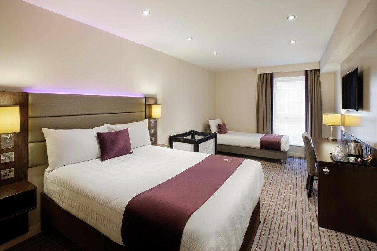 Premier Inn Premier Inn Dunstable South A5 Exterior photo